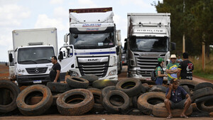 Diario HOY | ¿Cómo avanzan los bloqueos de carreteras en Brasil tras breve discurso de Bolsonaro?