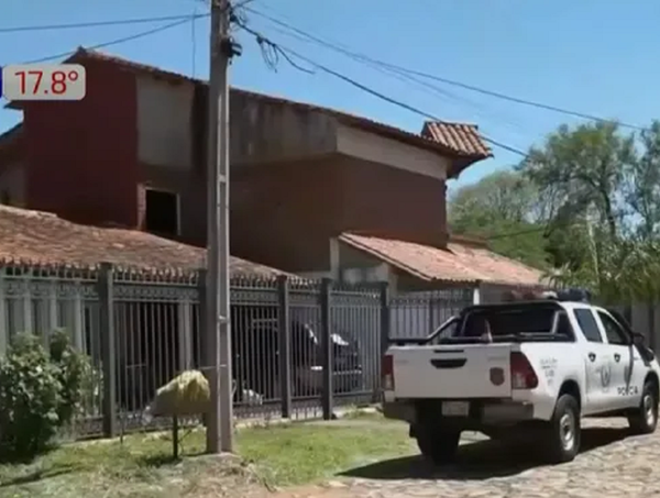 Asaltantes armados irrumpen en vivienda y toman de rehén a una familia · Radio Monumental 1080 AM