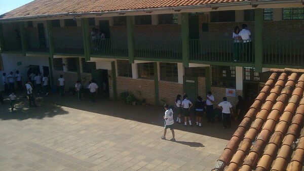 Delincuente se lleva merienda escolar de niños en Luque