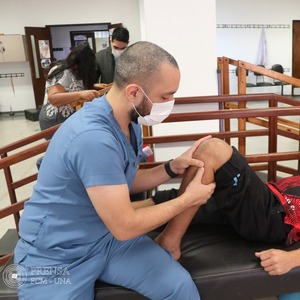 Diario HOY | Informan nuevo sistema de atención en servicio de Kinesiología y Fisioterapia de Clínicas
