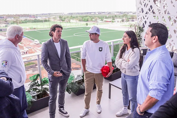 Haedo encabeza proyecto de construir una escuela en su valle, San Joaquín - Noticiero Paraguay
