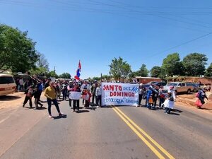 En Canindeyú no paran los cortes de ruta: ahora van contra la transformación educativa - Nacionales - ABC Color