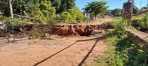 Otro puente que quedó inservible luego del temporal » San Lorenzo PY