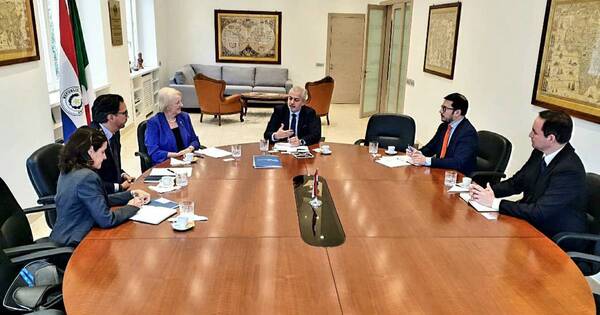 La Nación / Embajador destaca posible representación de Paraguay en organización internacional judicial