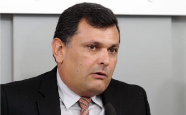 Piden destitución de Olmedo del Consejo de la Magistratura por “ocultar” información
