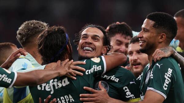Crónica / Gustavo Gómez es campeón con Palmeiras, por la derrota del Inter