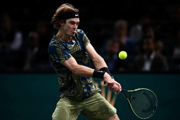 Tenis: Auger-Aliassime y Rublev clasificados al Masters - Polideportivo - ABC Color