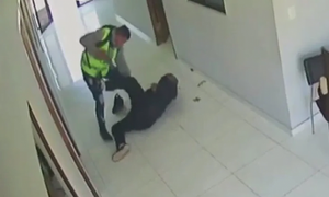 Brutal agresión a un guardia para robar G. 700.000 y dos celulares - Noticiero Paraguay