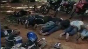 10 presuntos asaltantes detenidos dentro de un aguantadero