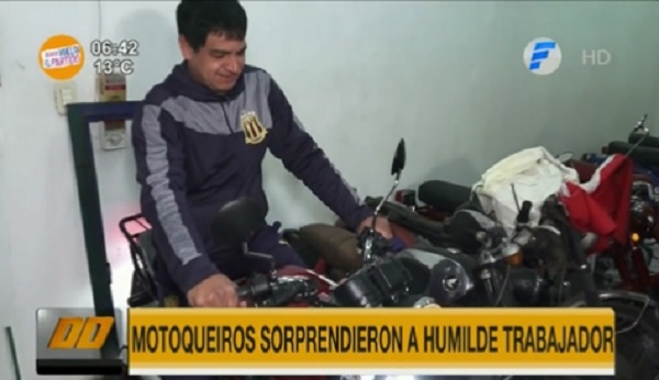 Motoqueiros sorprenden a delivery que había sido asaltado en dos ocasiones