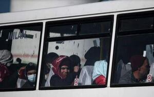 Reino Unido quiere enviar a inmigrantes ilegales a Paraguay, según medio británico
