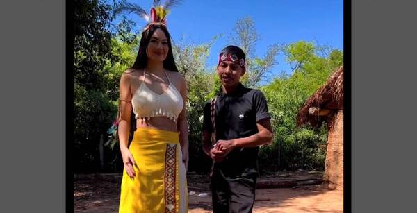 Crónica / [VIDEO] Laurys Dyva ya desfiló con prendas de diseñador nativo