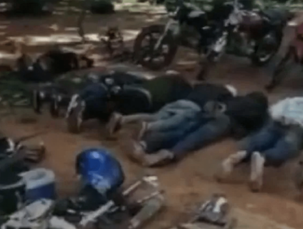 Detienen a 10 presuntos asaltantes que aparentemente operaba como banda en Luque · Radio Monumental 1080 AM