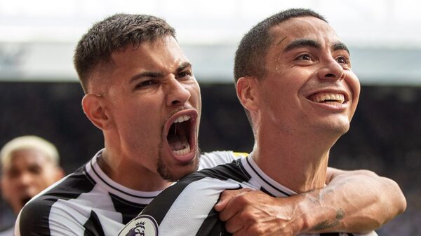 El hermoso gesto del brasileño Bruno Guimarães hacia Miguel Almirón