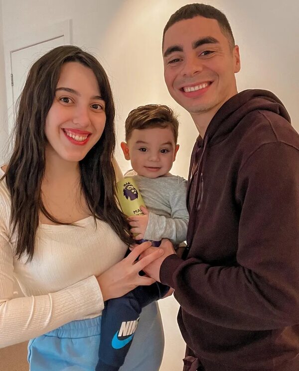 Alexia Notto, orgullosa de los logros de su esposo Miguel Almirón - Gente - ABC Color