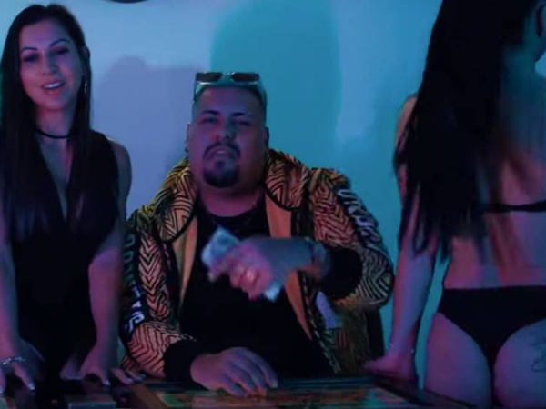 Crónica / [VIDEO] Cantante paraguayo lanzará videoclip grabado en brasiu