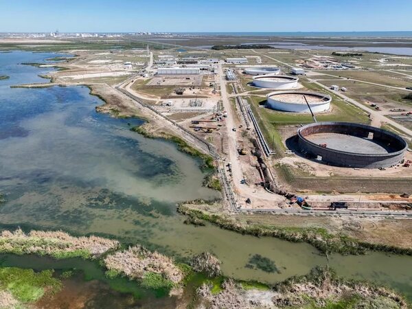 El petróleo de Texas baja un 2 % y cierra en 88,17 dólares el barril - Mundo - ABC Color