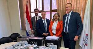 La Nación / Fiscal paraguaya se reunió con delegación de EE.UU tras desbaratar una red de estafadores