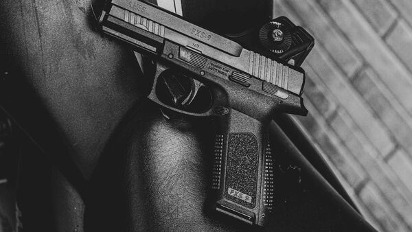Qué tener en cuenta a la hora de adquirir un arma de forma responsable
