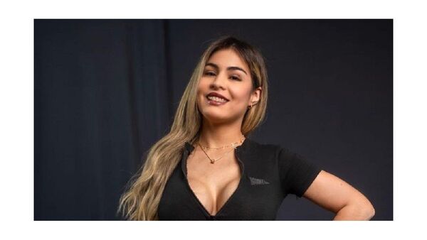 Nadia Portillo advierte que el vapeador es malo para la salud