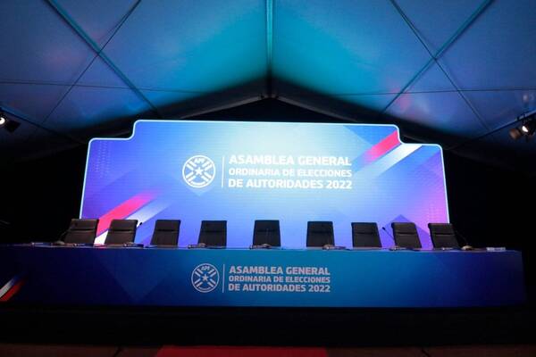 Crónica / Se confirma el rekutú de Robert Harrison como capo máximo de la APF