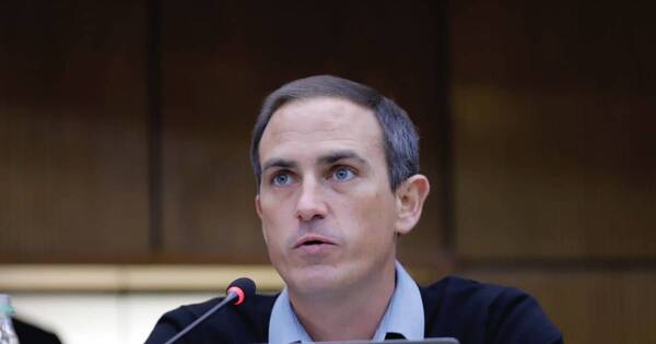 La Nación / Rasmussen calificó de poco seria la aprobación de ley que amplía mandato de intendentes
