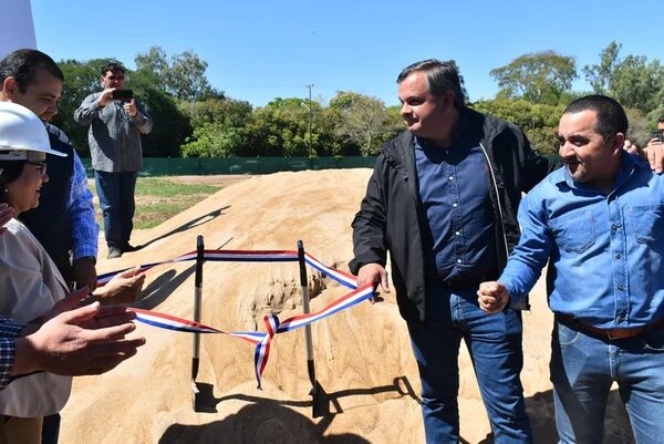 Inician construcción de moderno polideportivo en Ayolas - Nacionales - ABC Color