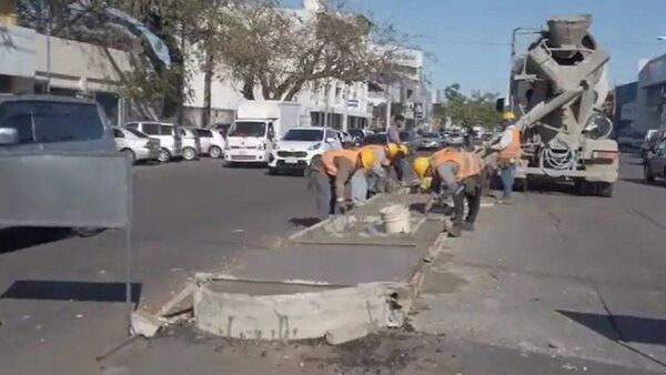 Cierran media calzada de la avenida Eusebio Ayala por obras viales