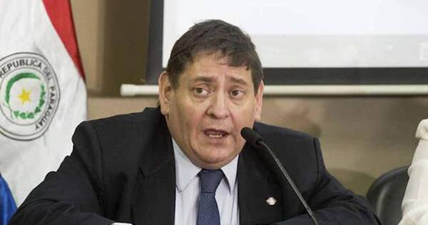La Nación / Manejo del Gobierno “ya raya lo absurdo”, afirman