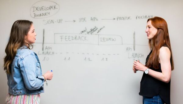 A crecer como emprendedor se aprende: crean escuela de formación y enfatizará capacitación en tecnología