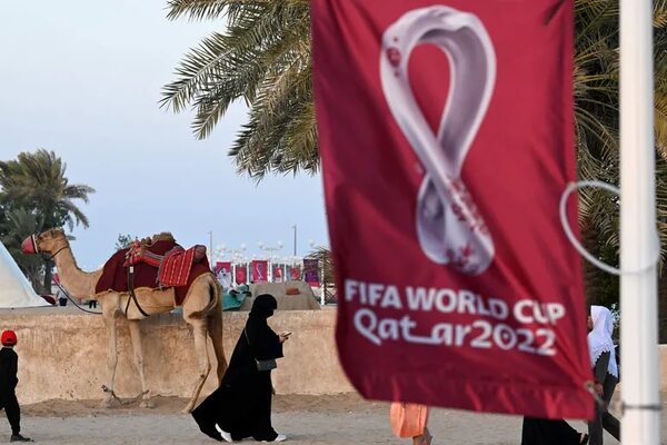 Qatar paga viaje a aficionados para cantar en el Mundial - Fútbol Internacional - ABC Color