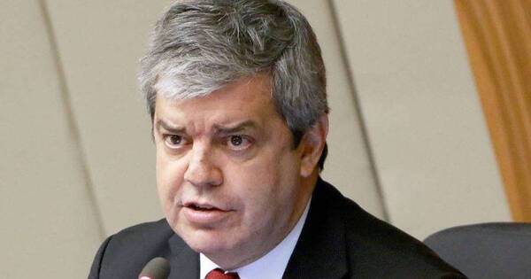 La Nación / Ministro de Justicia debe renunciar, afirmó Riera