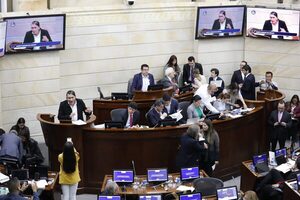 El Congreso colombiano aprueba la reforma tributaria del Gobierno de Petro - MarketData