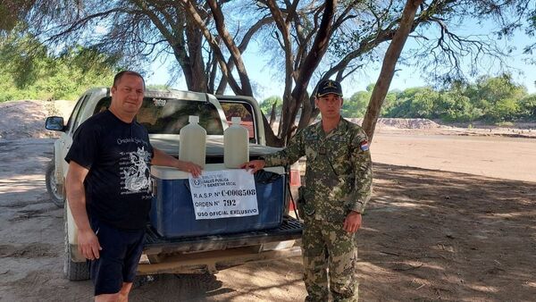 Tras denuncia, Salud levanta muestras de agua de cauce