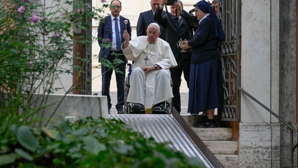 Diario HOY | El papa pide en "negociaciones serias" para la paz en Ucrania