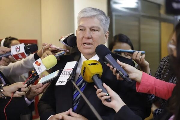 Ampliar mandato de intendentes es “normalizar” los periodos, según senador liberal - Política - ABC Color