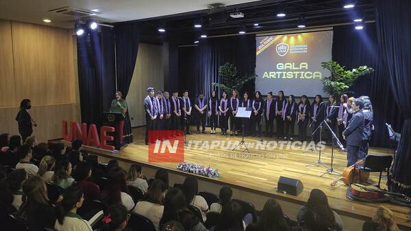 UNAE REALIZÓ UNA ESPECTACULAR GALA ARTÍSTICA