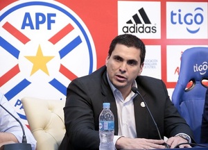Harrison fue reelecto como presidente de la APF: “Queremos llevar a Paraguay a un próximo mundial” - Unicanal