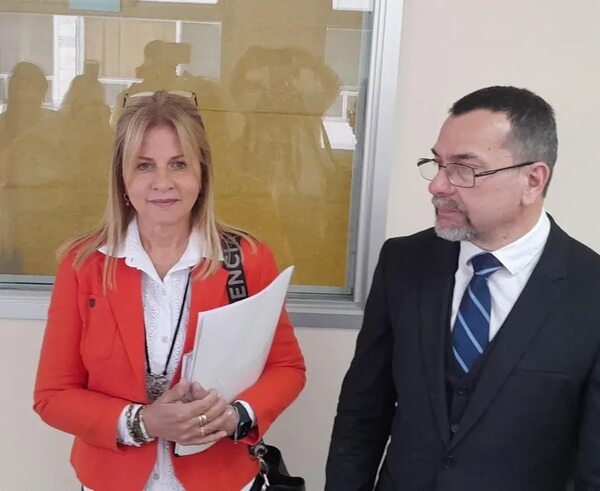 Familia Denis presentó querella adhesiva para intervenir en investigación - Nacionales - ABC Color