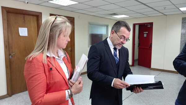 Familia Denis presenta querella adhesiva en la causa de secuestro del exvicepresidente - PDS RADIO