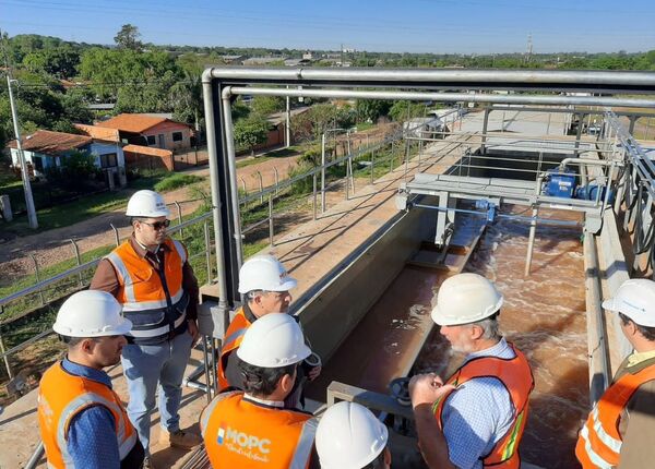 Diario HOY | Verifican avances de planta de tratamiento y obras viales