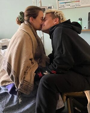 Mau Montaner saludó a su esposa por su cumpleaños con fotos inéditas del nacimiento de Apolo - Gente - ABC Color
