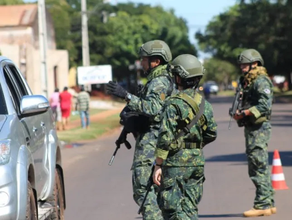 Decretan prisión preventiva para supuesta integrante de grupo terrorista · Radio Monumental 1080 AM