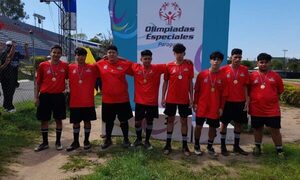 Destacada participación de altoparanaenses en olimpiadas especiales 