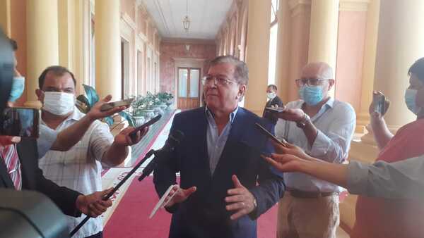 “Yo no voy a ser candidato, nuestro candidato es Mario Abdo” | 1000 Noticias