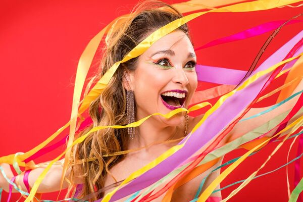 “Loca”: el show de humor de Lali González