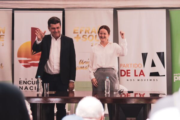 Dupla Alegre – Núñez confirma apoyo de varios partidos de la Concertación