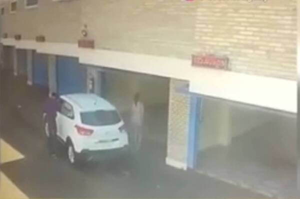 Crónica / Amiga de adolescente asesinada en motel: “Qué será de tu hijo tan chiquito, qué no sabe nada de lo que pasó”