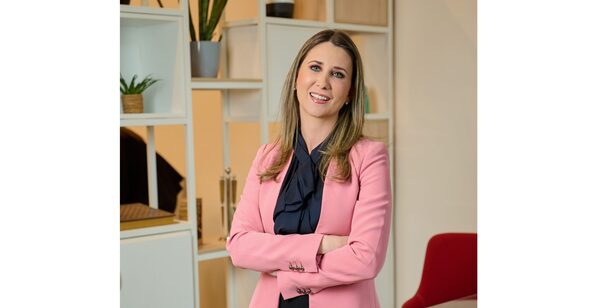 Elizabeth Kolling: “Paraguay es un captador de inversión extranjera en el sector inmobiliario” - Revista PLUS