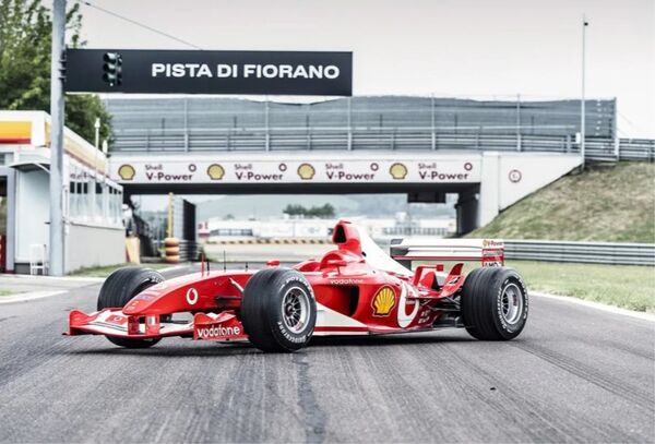 Será subastada la Ferrari con la que Schumacher conquistó la Fórmula 1 en 2003 - Megacadena — Últimas Noticias de Paraguay
